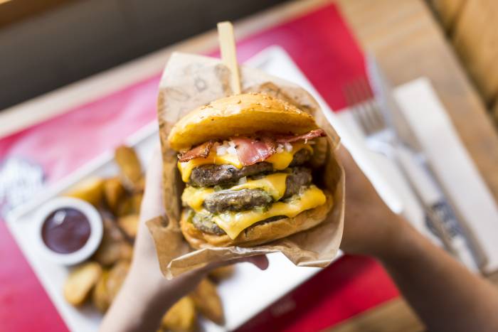 GOIKO GRILL. Threeler: la nueva burger sabrosa e irresistible